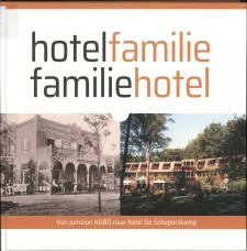 Cover van het boek hotelfamilie familiehotel